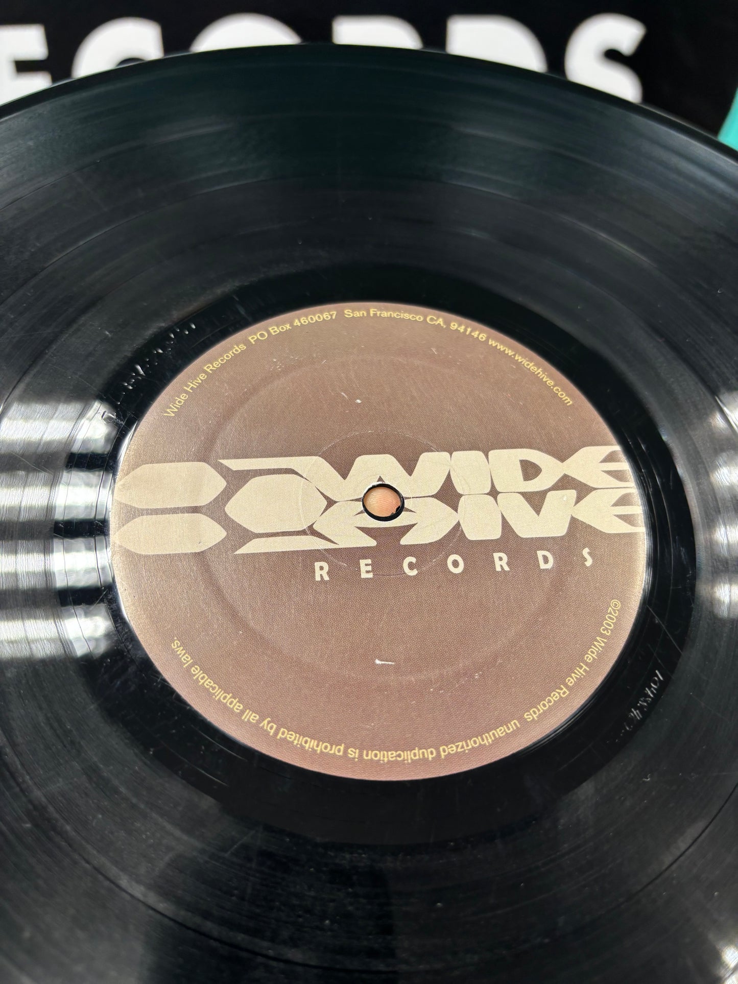 Wide Hive Remixed, 2LP, Only vinyl pressing, Wide Hive Records, US 2003