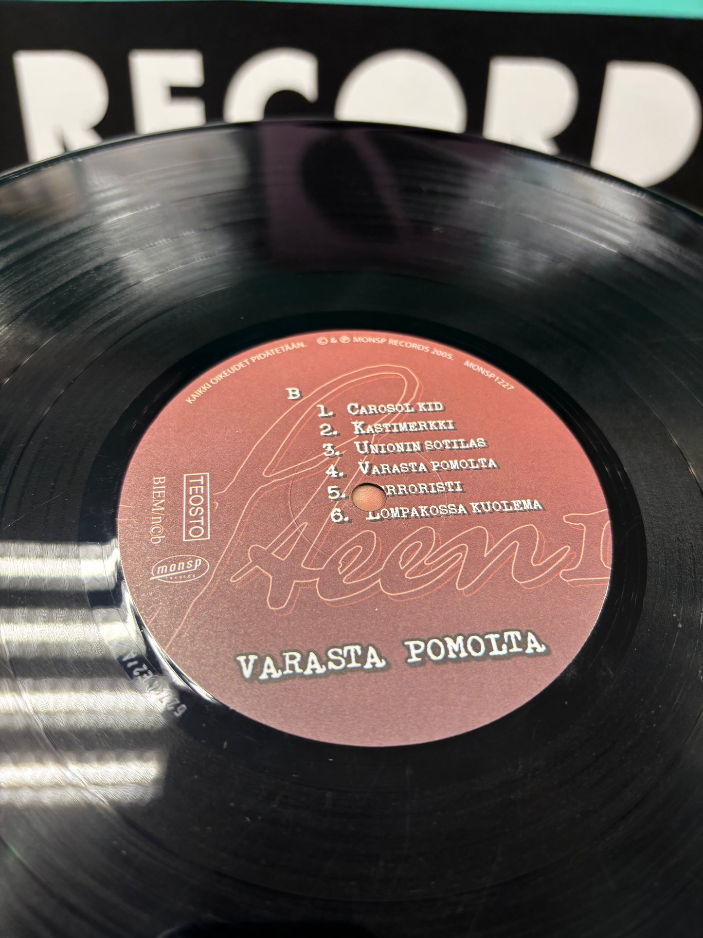 Steen1: Varasta Pomolta, LP, 1st pressing, Only official vinyl pressing, Monsp Records, Finland 2005