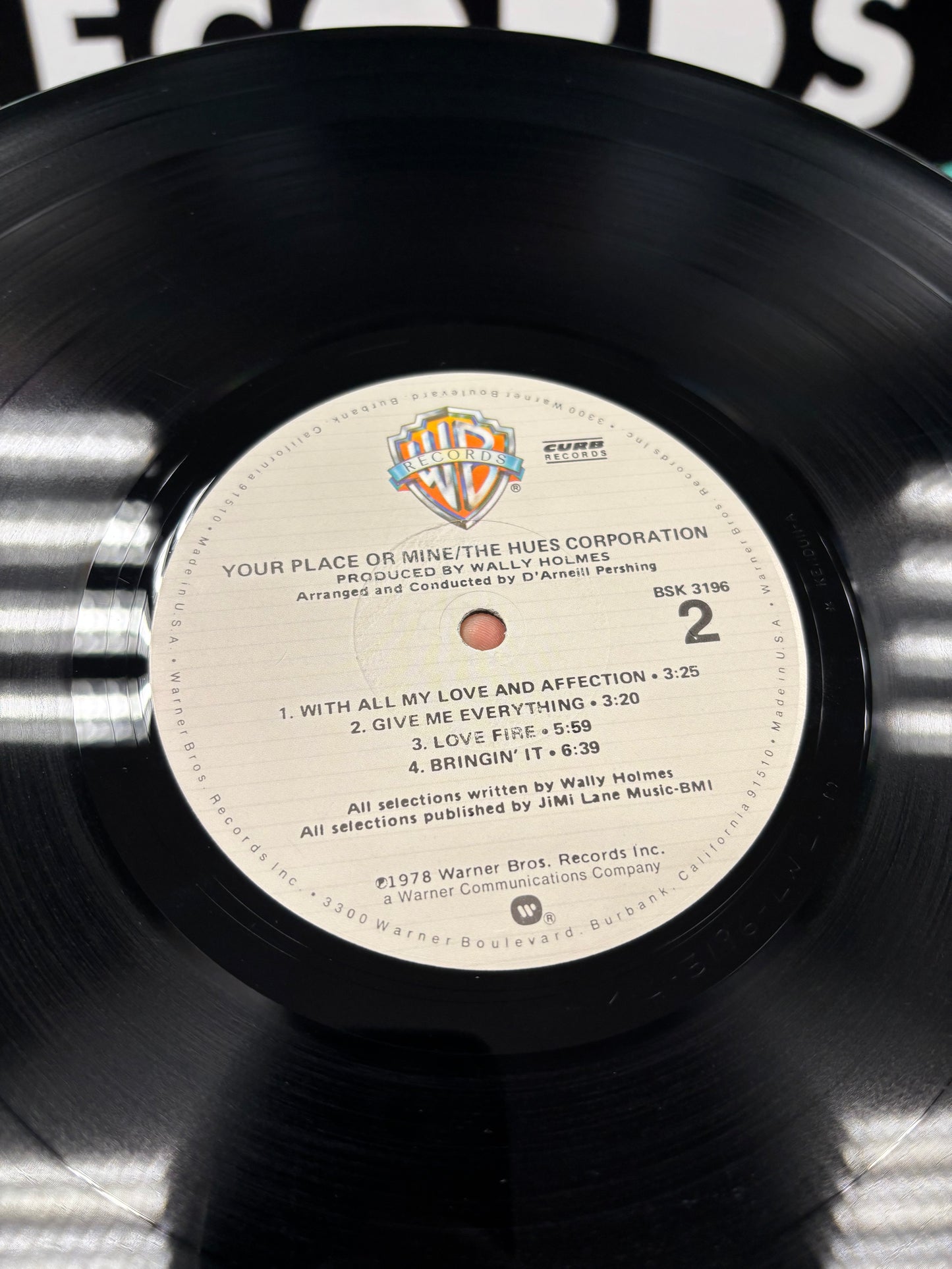 The Hues Corporation: Your Place Or Mine, LP, Los Angeles pressing, Warner Bros. Records, Curb Records, US 1978