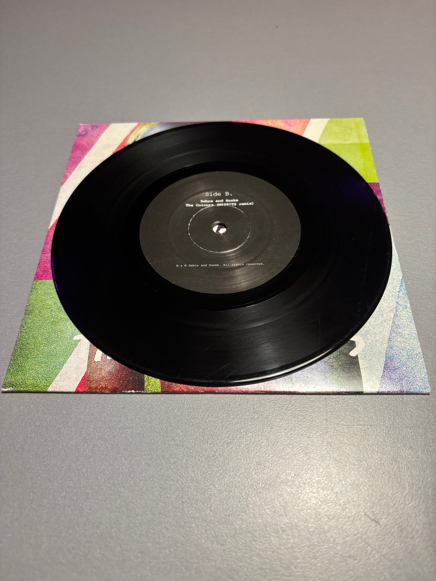 Zebra & Snake: The Colours, 7inch, Only pressing, MISF*TSOUNDS, Finland 2009