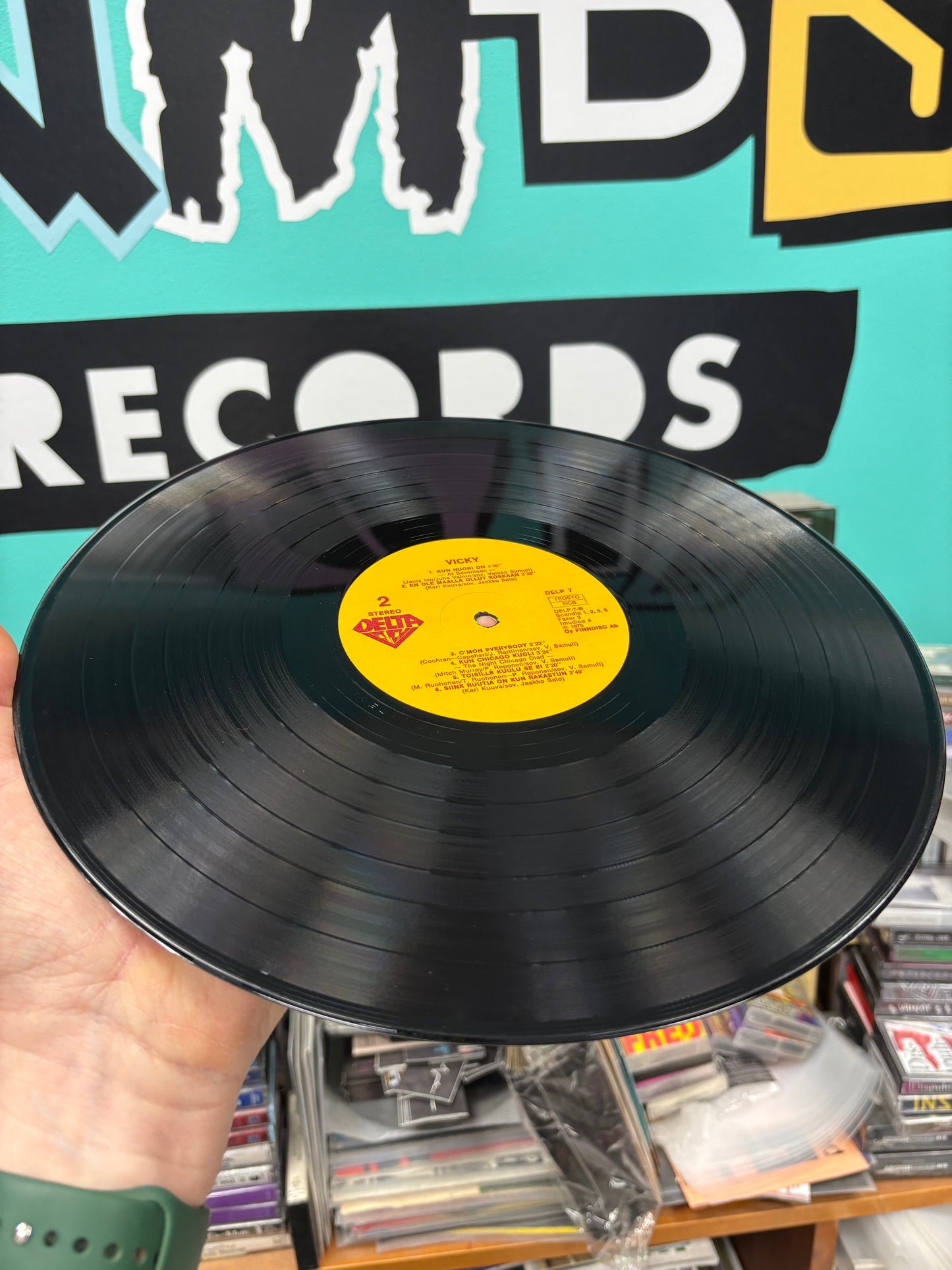 Vicky: Vicky, LP, OG pressing, Delta, Finland 1975