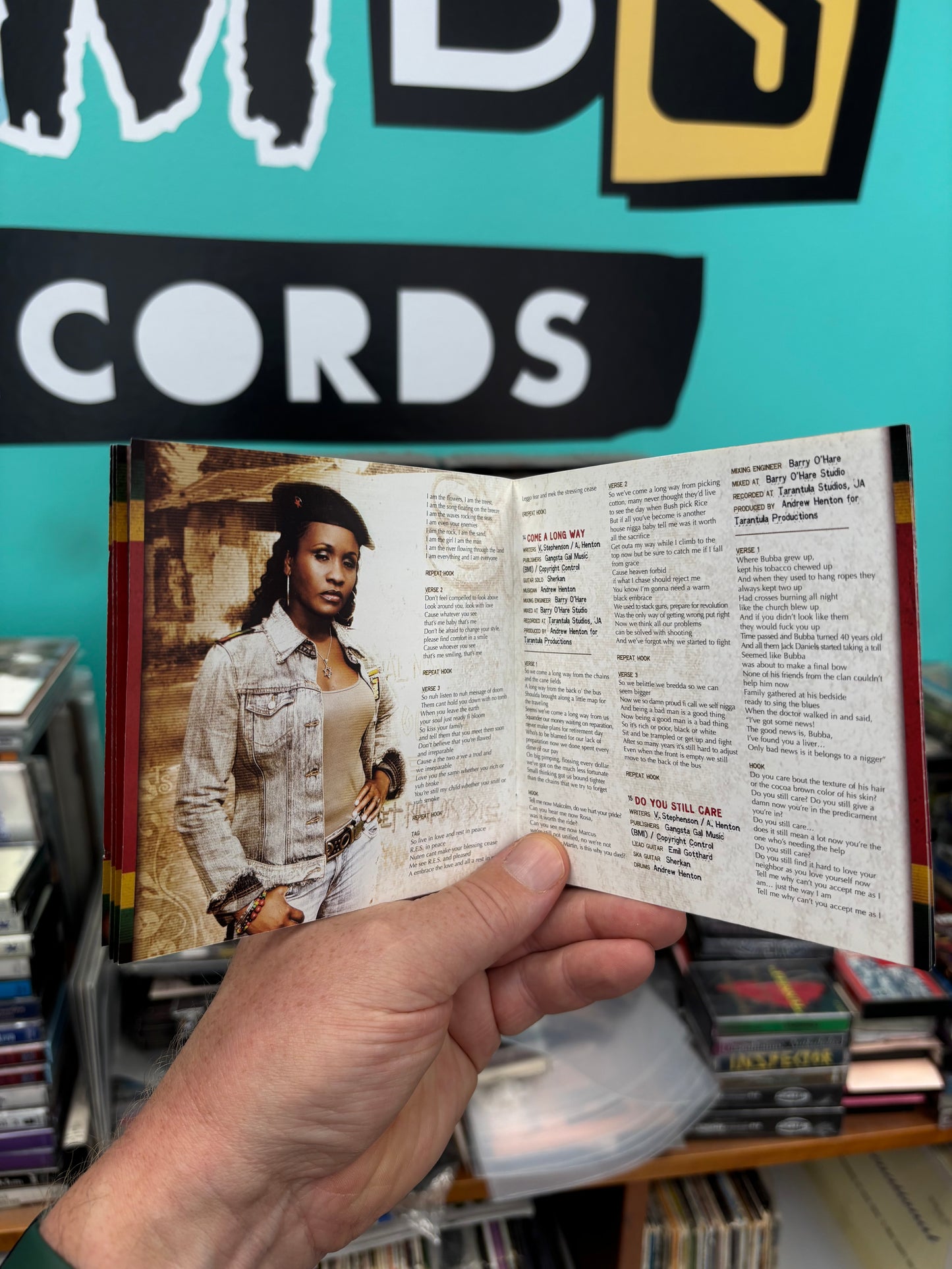 Tanya Stephens: Rebelution, CD + DVD, VP Records, Tarantula Records, US 2006