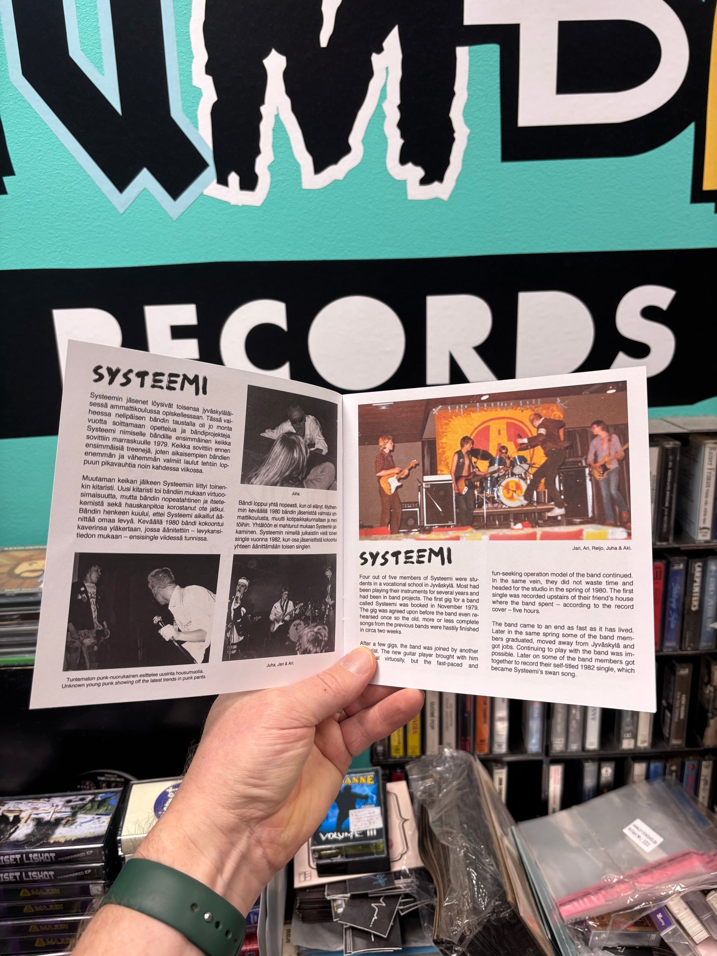 Punk Elää Vol. 2 - Systeemissäkö Vika?! (Finnish Private Press Punk 1980), 3x7inch, Insert, Box Set, reissue, Limited Edition, compilation, Only box set pressing, Svart Records, Finland 2020