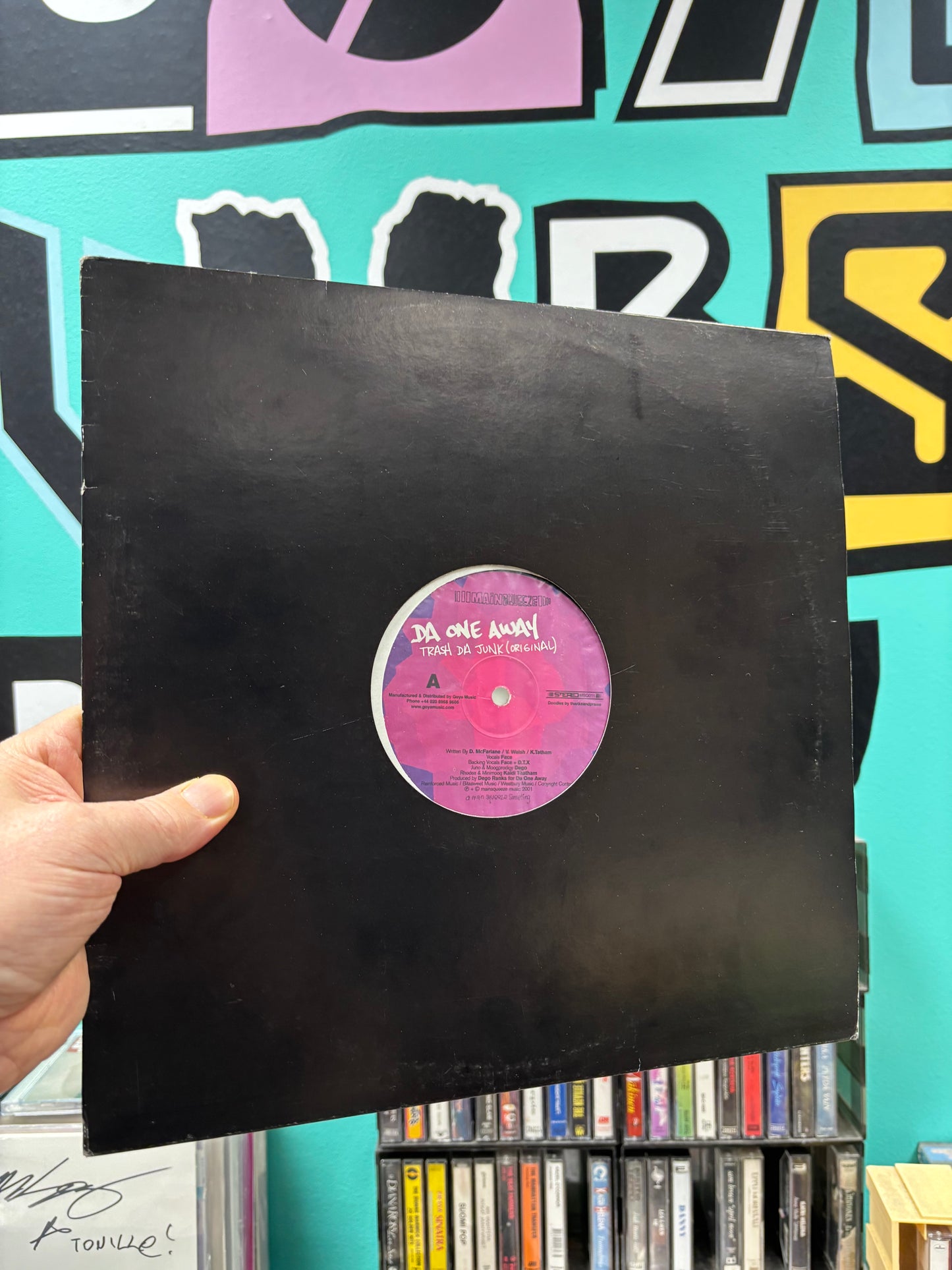 Da One Away: Trash Da Junk, 12inch, Only official pressing, Main Squeeze, UK 2001
