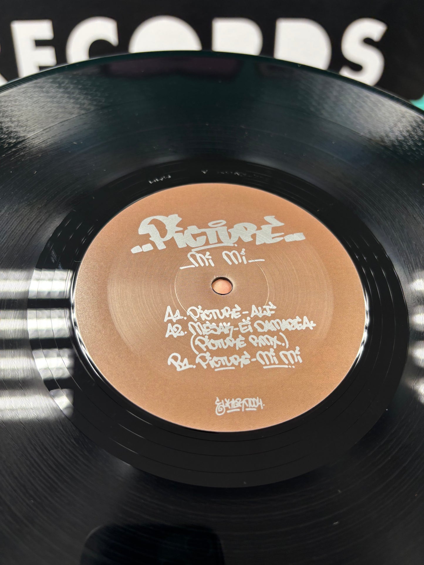 Picture: Mi Mi, 12inch, 2nd pressing, Elektorni, Finland 2025