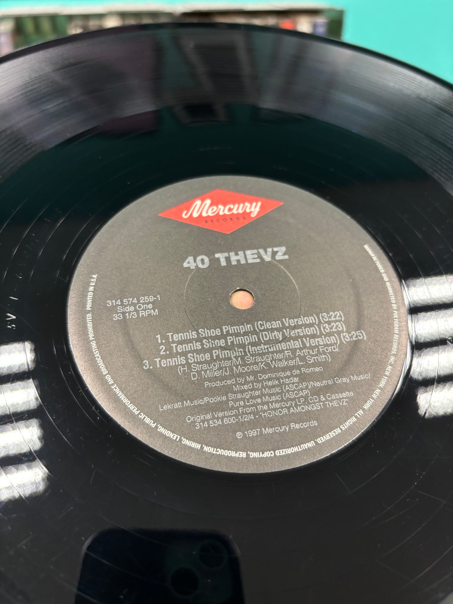 40 Thevz: Tennis Shoe Pimpin, 12inch, Only official vinyl pressing, Mercury, US 1997