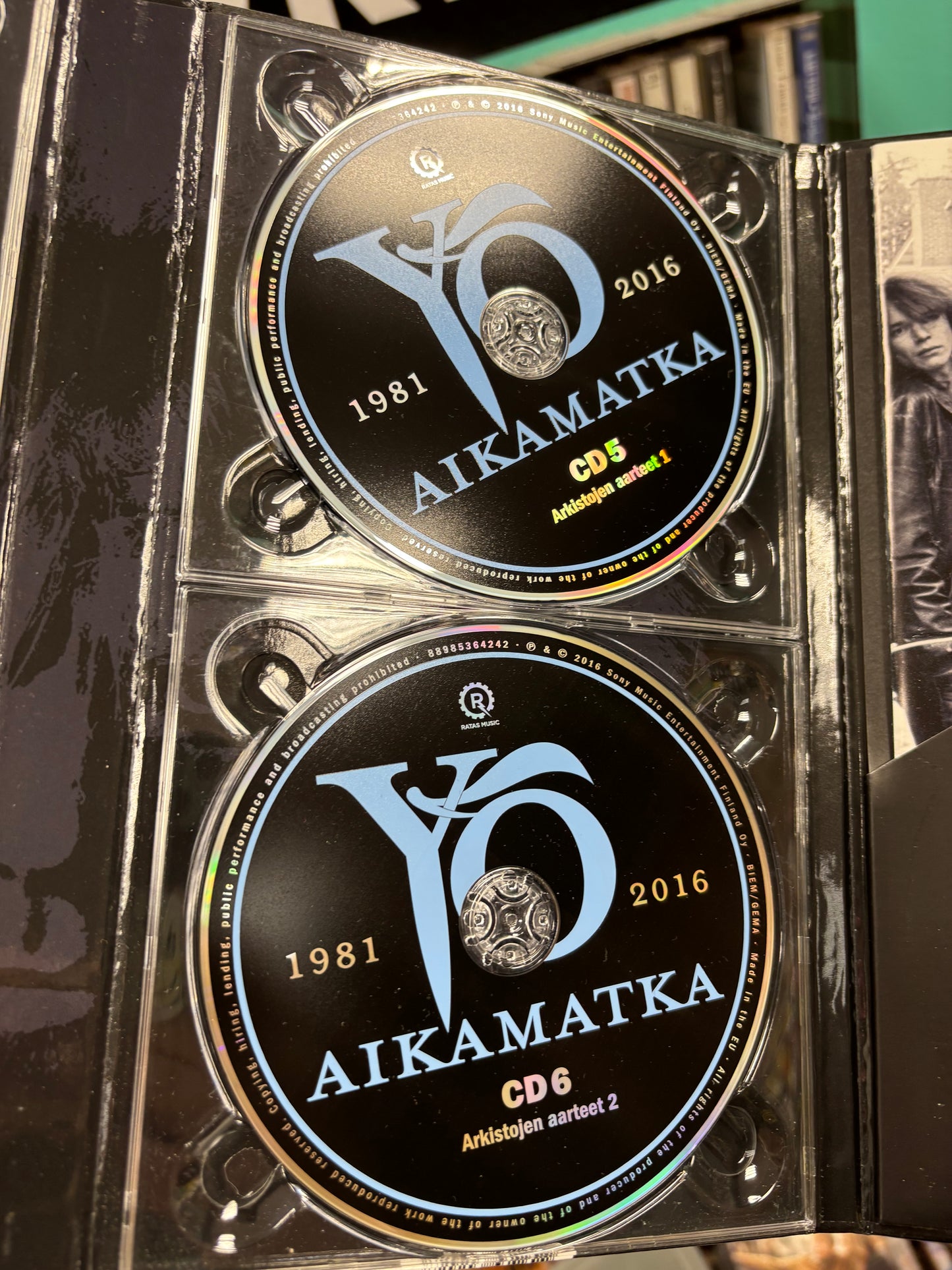 Yö: Aikamatka 1981-2016, 6 x CD, booklet, Compilation, Only pressing, Ratas Music, Sony Music, Finland 2016
