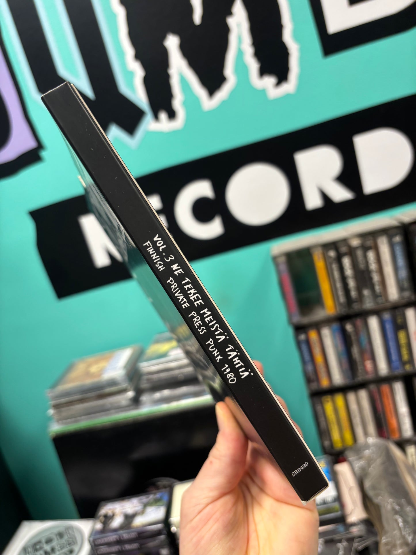 Punk Elää Vol. 3 - Ne Tekee Meistä Tähtiä (Finnish Private Press Punk 1980), 3x7inch, Insert, Box Set, reissue, compilation, Limited Edition, Only Box Set pressing, Svart Records, Finland 2020