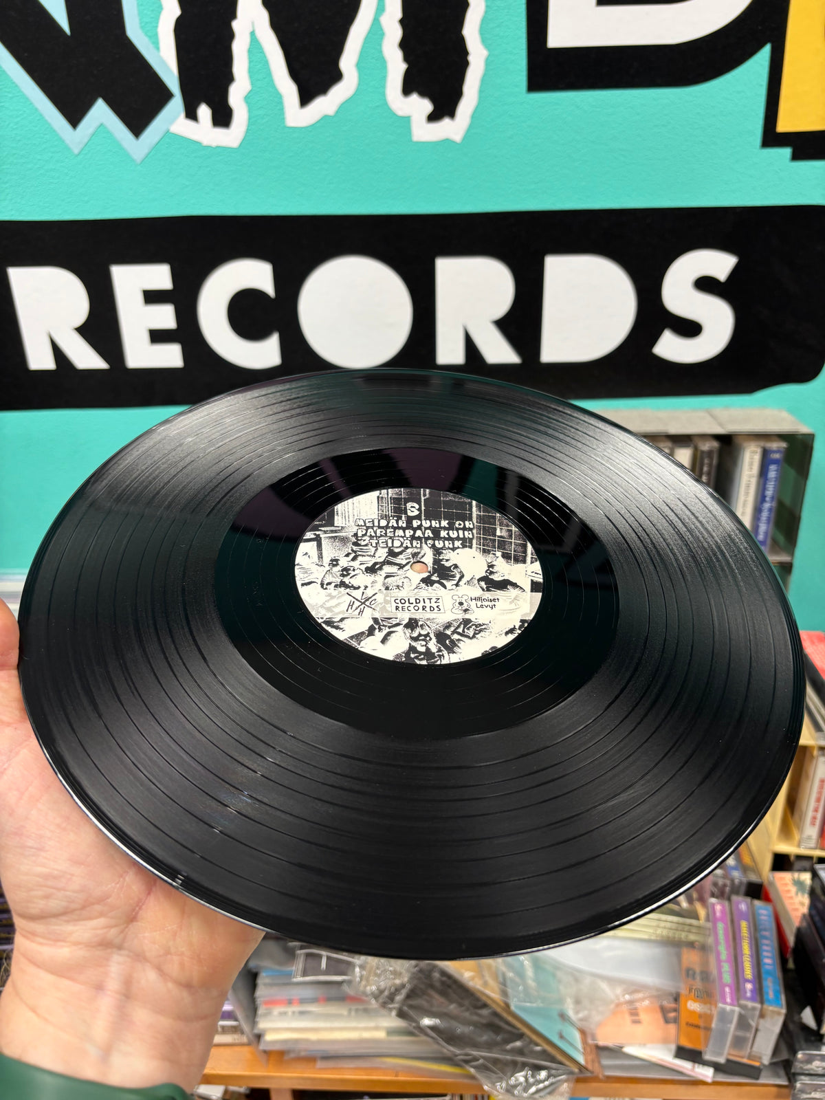 Abortti 13: Meidän Punk On Parempaa Kuin Teidän Punk, LP, Only pressing, Hiljaiset Levyt, Liinaharja Hardcore, Colditz Records, Finland 2022
