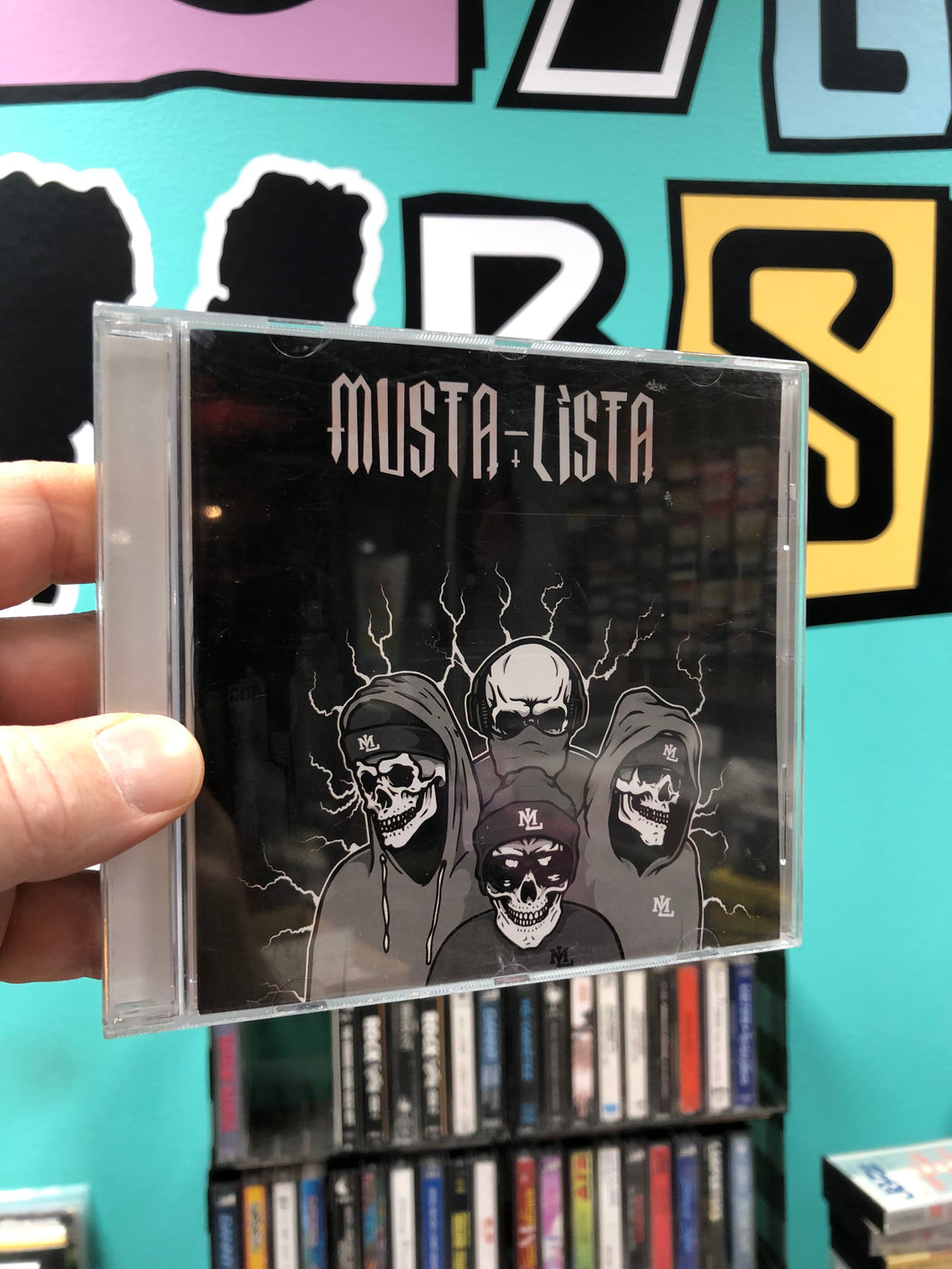 Musta-Lista: Tiet on pimeitä, CD, 1st pressing, Finland 2017