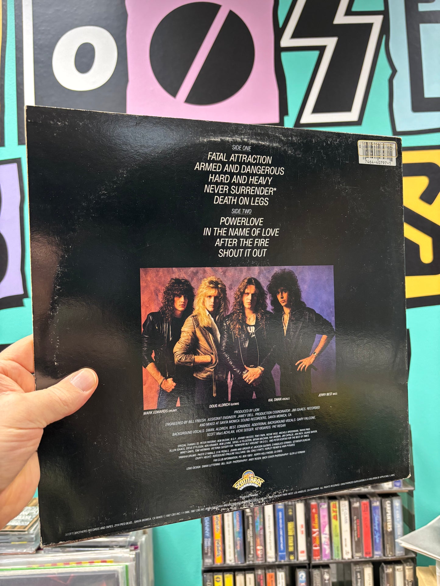 Lion: Dangerous Attraction, LP, 1st pressing, Scotti Bros. Records, US 1987