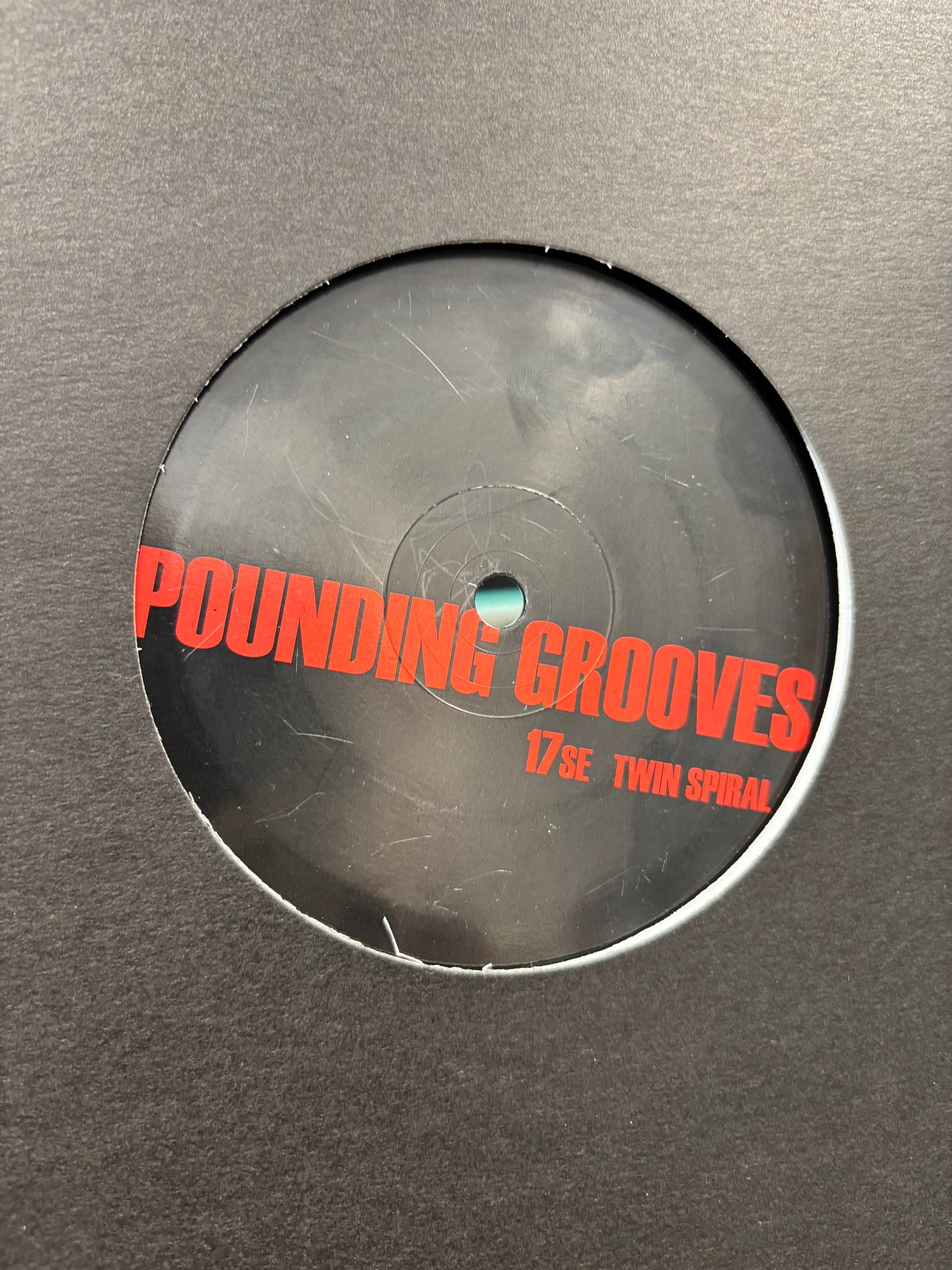 Pounding Grooves - Pounding Grooves 17SE Twin Spiral, 12inch, 1st pressing, Special Cut, Special Edition, Pounding Grooves, UK 2000