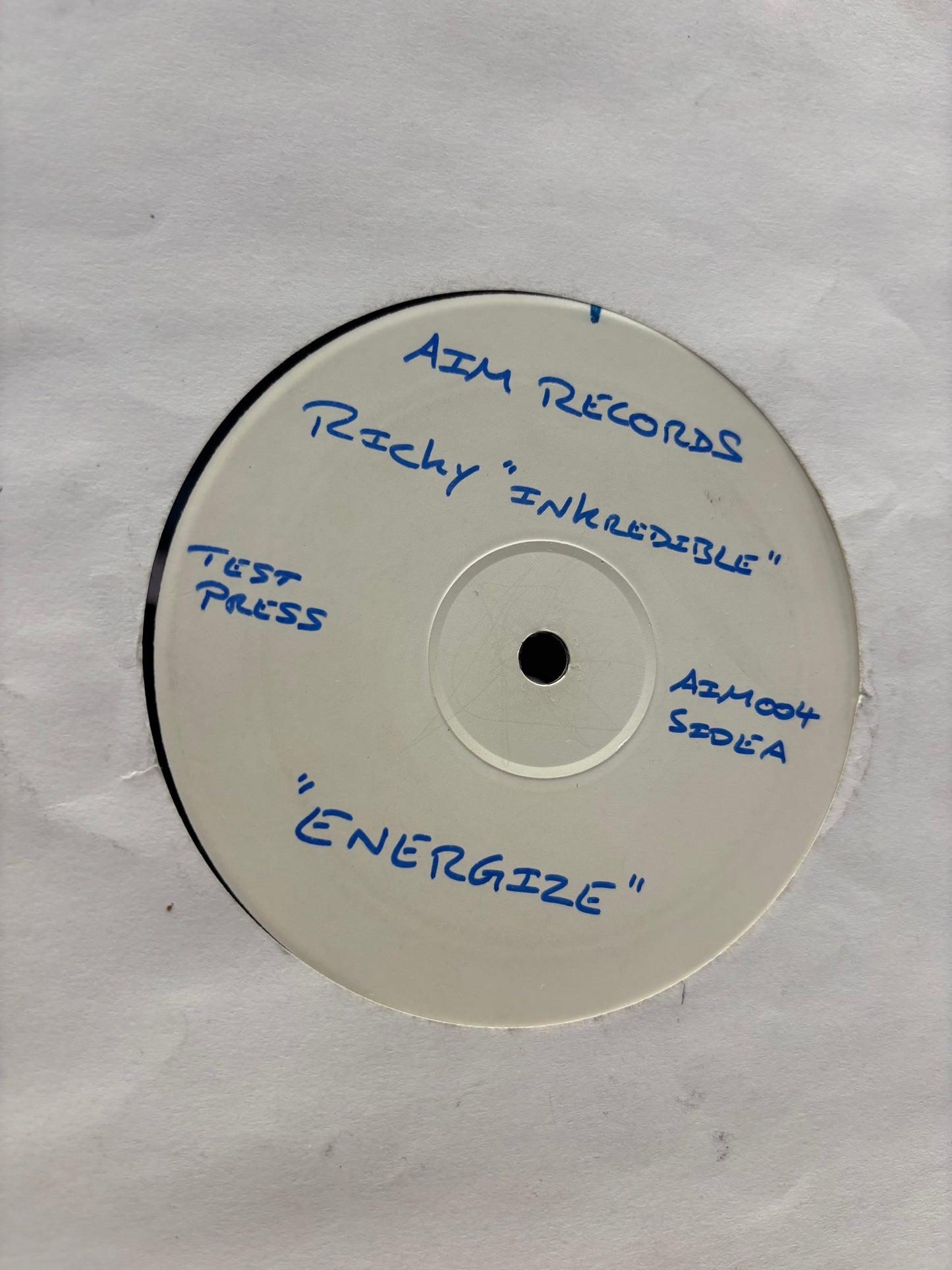 Ricky ”Inkredible”: Energize, 12inch, White label, A.I.M. Records, UK 2000