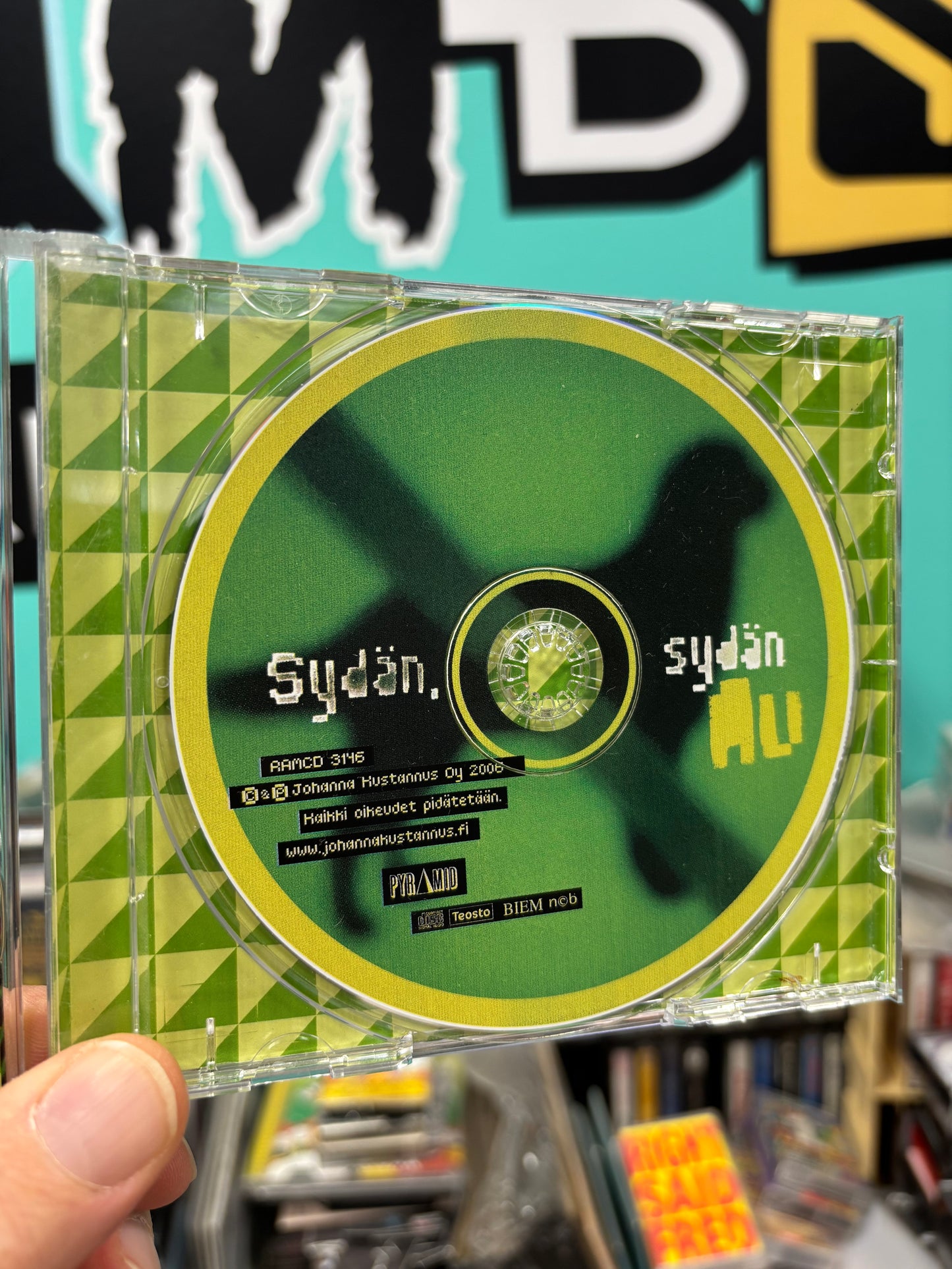Sydän, Sydän: Au, CD, reissue, Pyramid, Finland year?