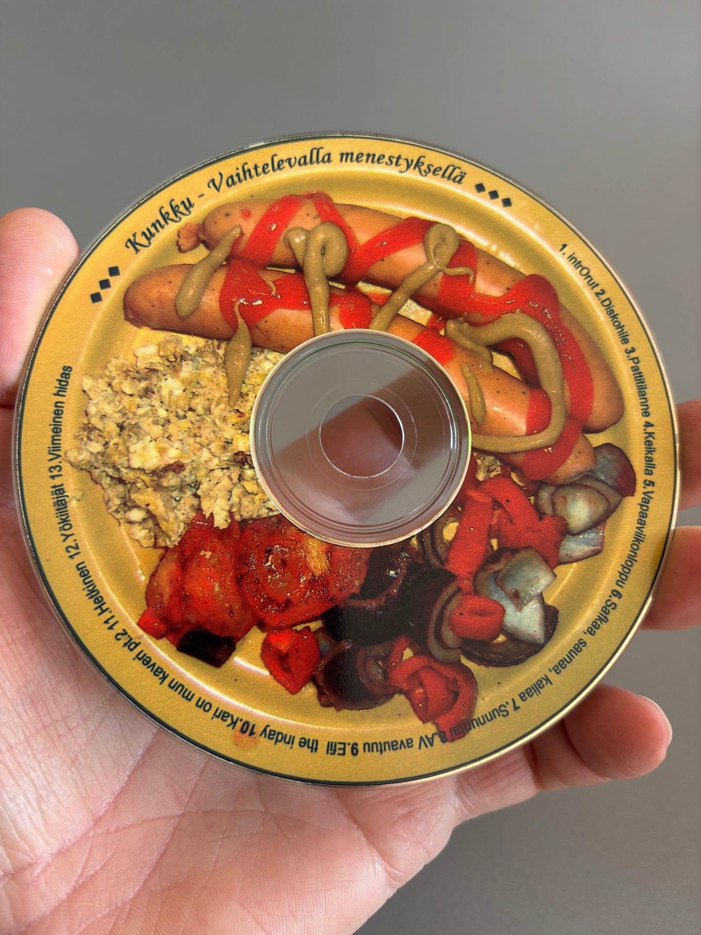 Kunkku: Vaihtelevalla Menestyksellä, CDr, Only pressing, Kuningas Produktiot, Finland 2005