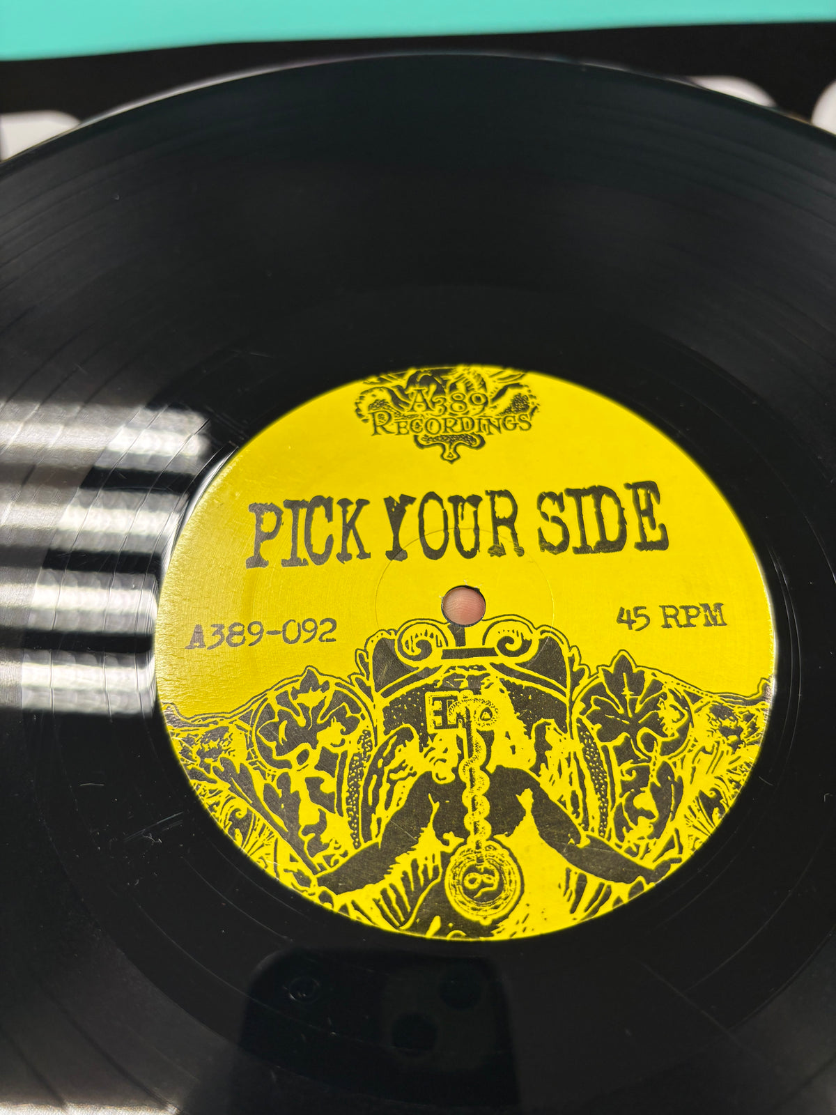 Pick Your Side: Let Me Show You How Democracy Works, LP, black vinyl, gatefold, printed inner sleeve, A389 Recordings, US 2012