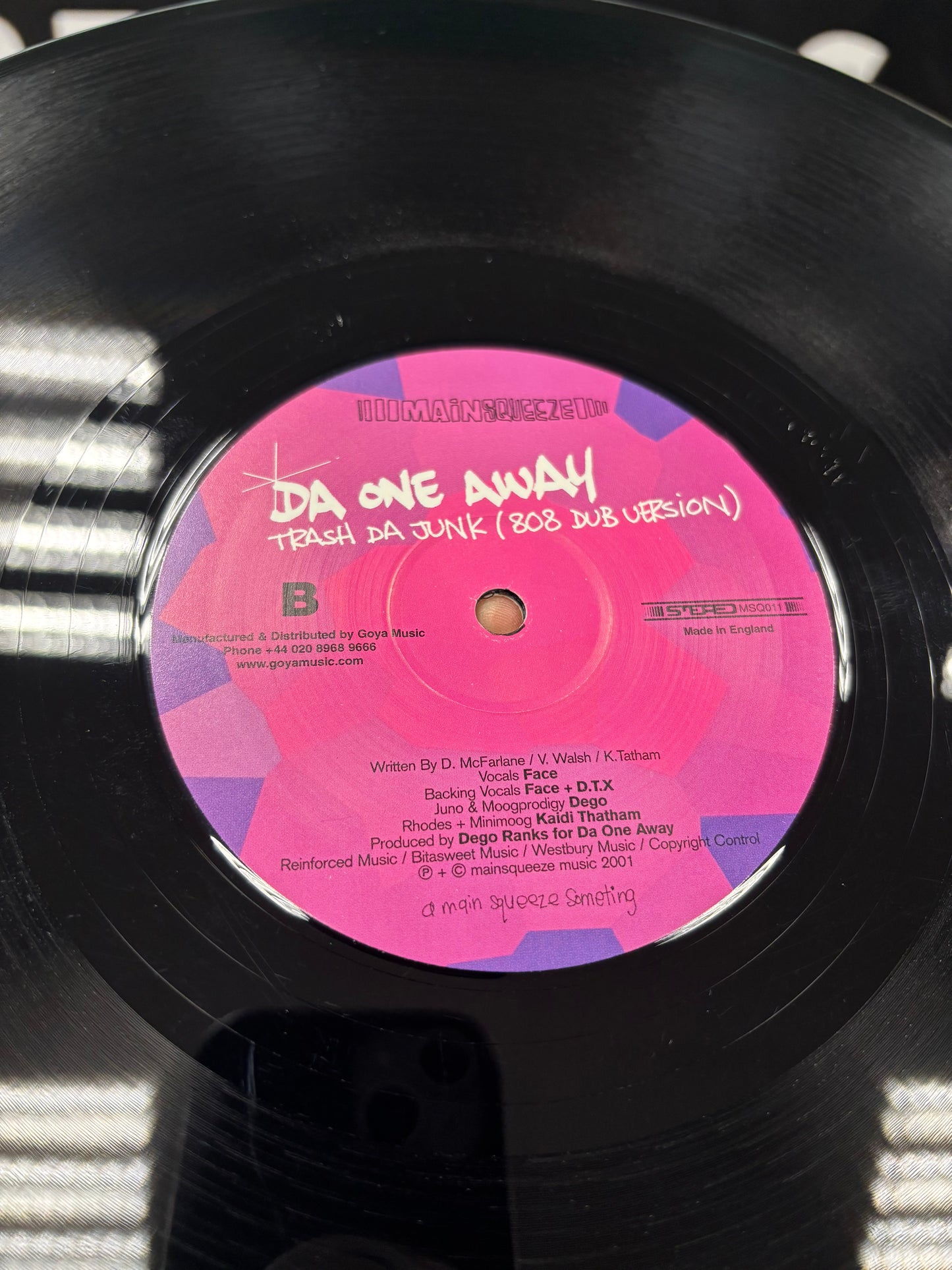 Da One Away: Trash Da Junk, 12inch, Only official pressing, Main Squeeze, UK 2001