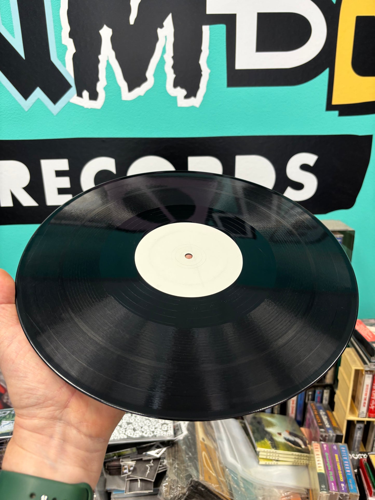 Daniel Avery: Naive Response (Danny Daze Remix)./Reception (Perc Remix), 12inch, white label, Phantasy Sound, UK? 2013