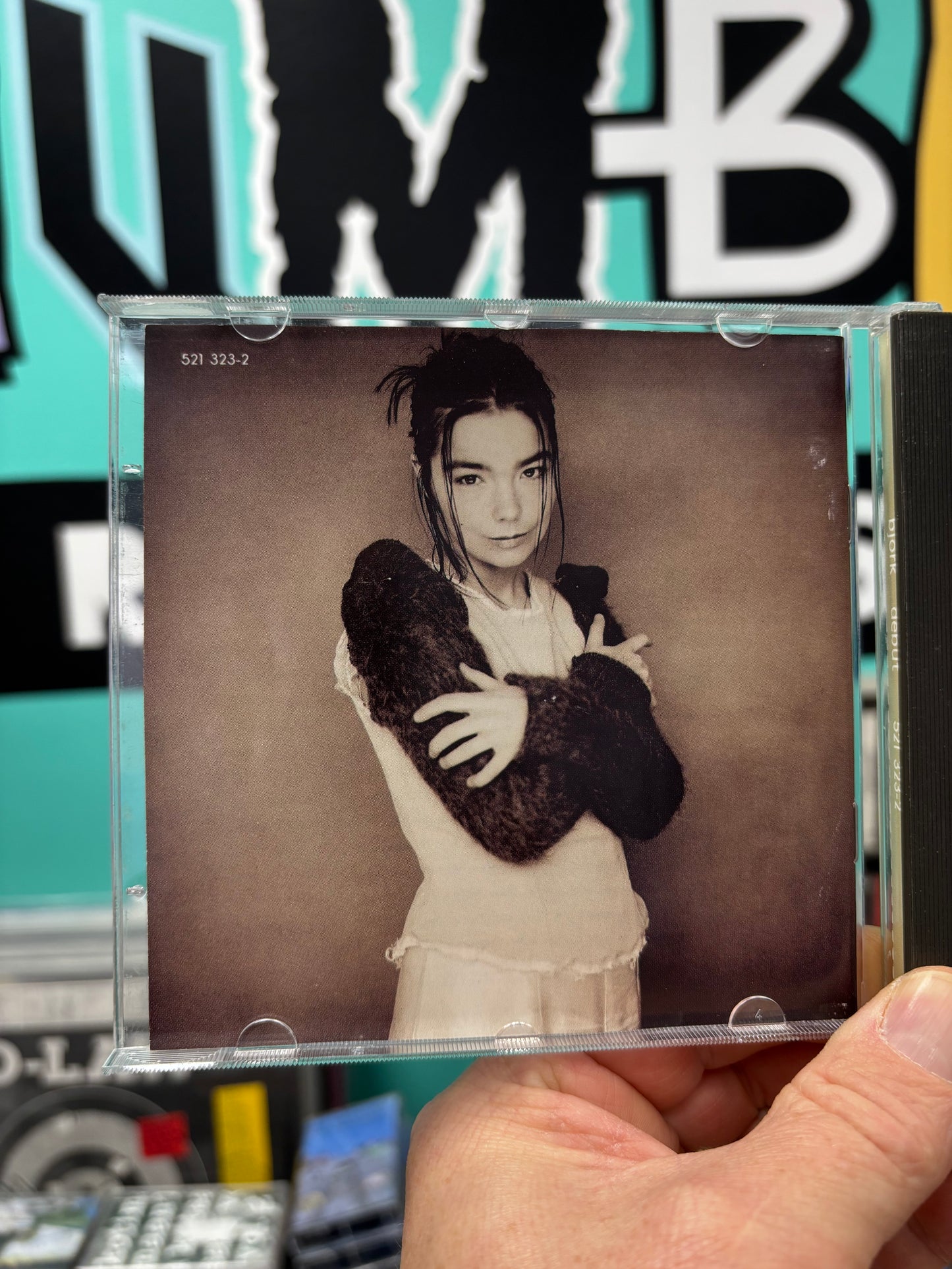 Björk: Debut, CD, reissue, Universal M & L UK pressing, Mother Records, Europe year?