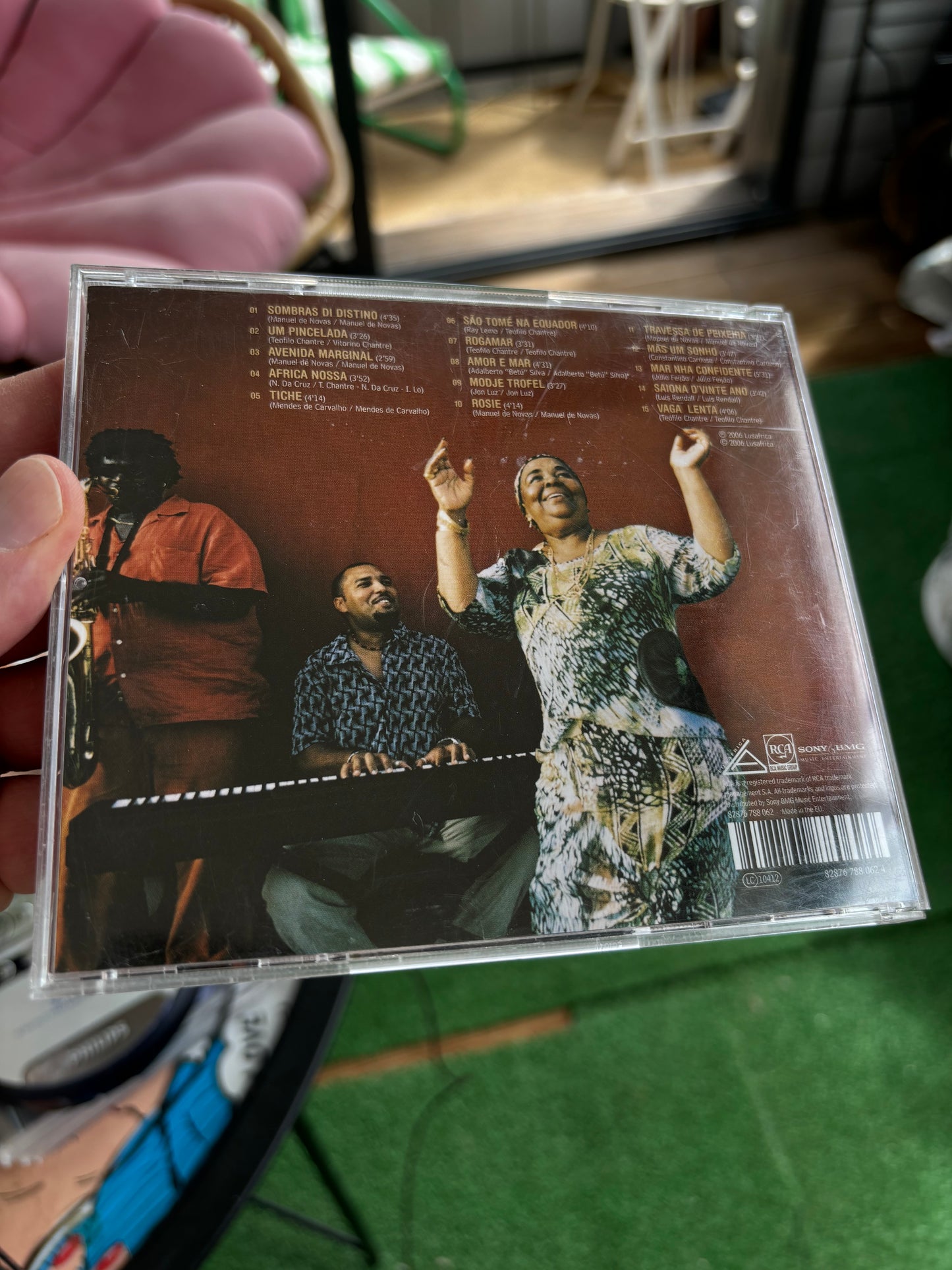 Cesaria Evora: Rogamar, CD, Lusafrica, RCA Label Group, Sony BMG Music Entertainment, Europe 2006