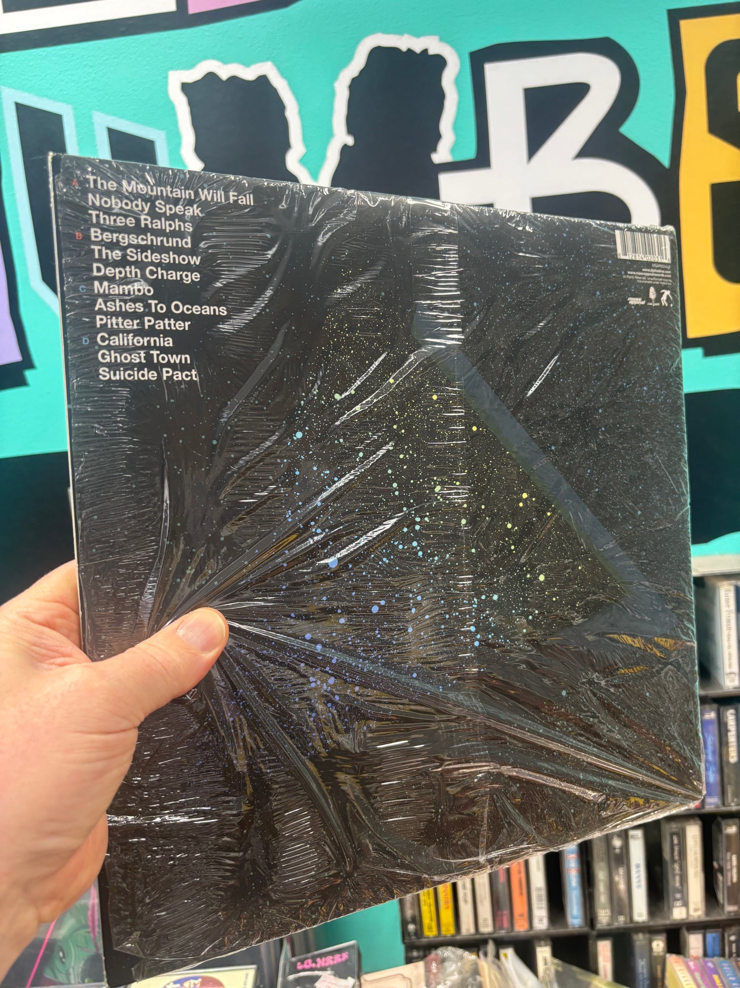 DJ Shadow: The Mountain Will Fall, 2LP, gatefold, Only vinyl pressing, Mass Appeal, Liquid Amber, US 2016