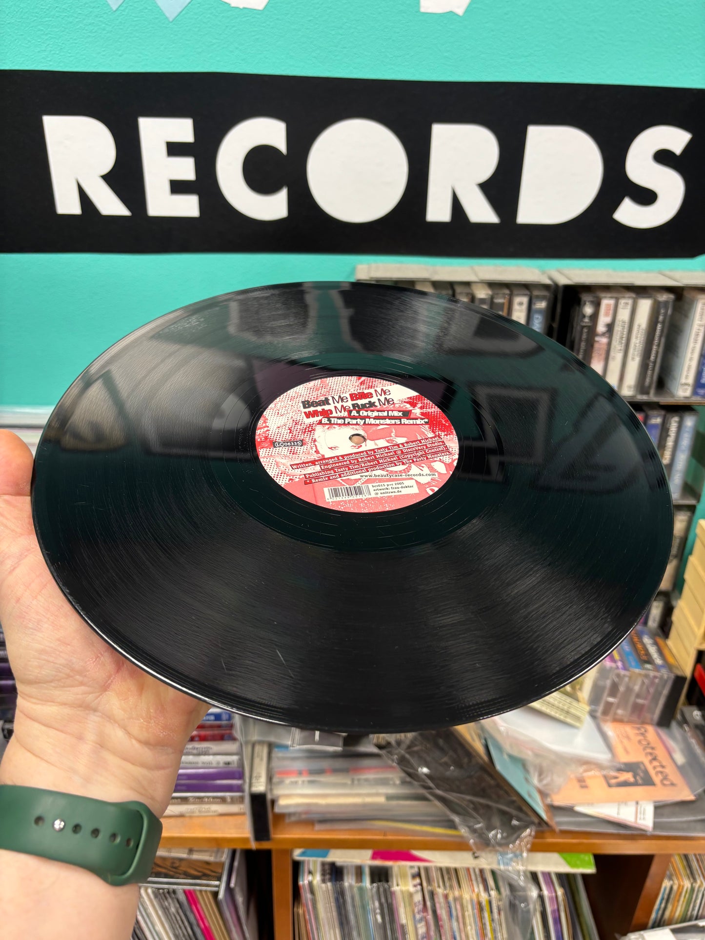 T-Total feat. Ku Ku Kerplunk!: Beat Me, Bite Me, Whip Me, Fuck Me, 12inch, Only official pressing, Beautycase-Records, Germany 2005