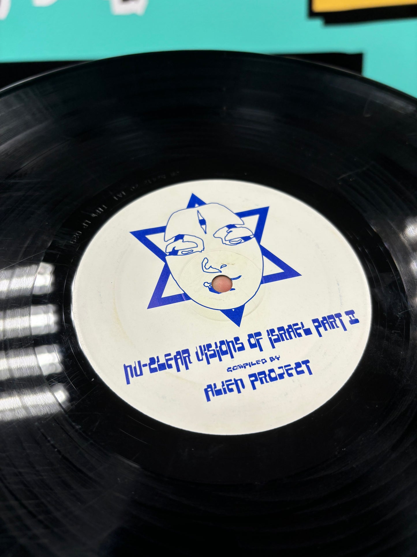 HULLU VARASTOALE -20%‼️‼️‼️Alien Project: Nu-Clear Visions Of Israel Part II, 2LP, Only vinyl pressing, UK 2003