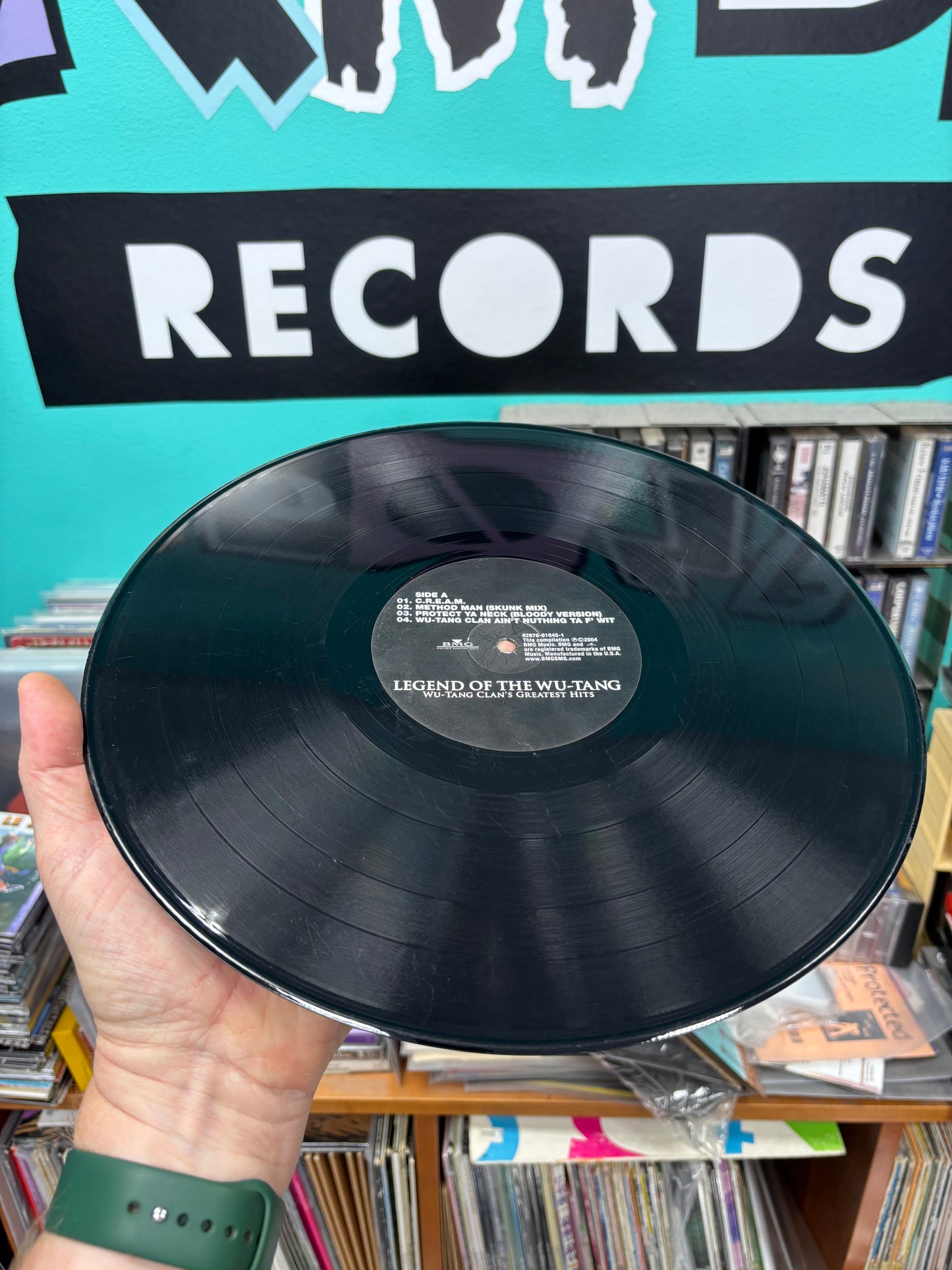 Legend Of The Wu-Tang: Wu-Tang Clan’s Greatest Hits, 2LP, 1st pressing, compilation, BMG, US 2004