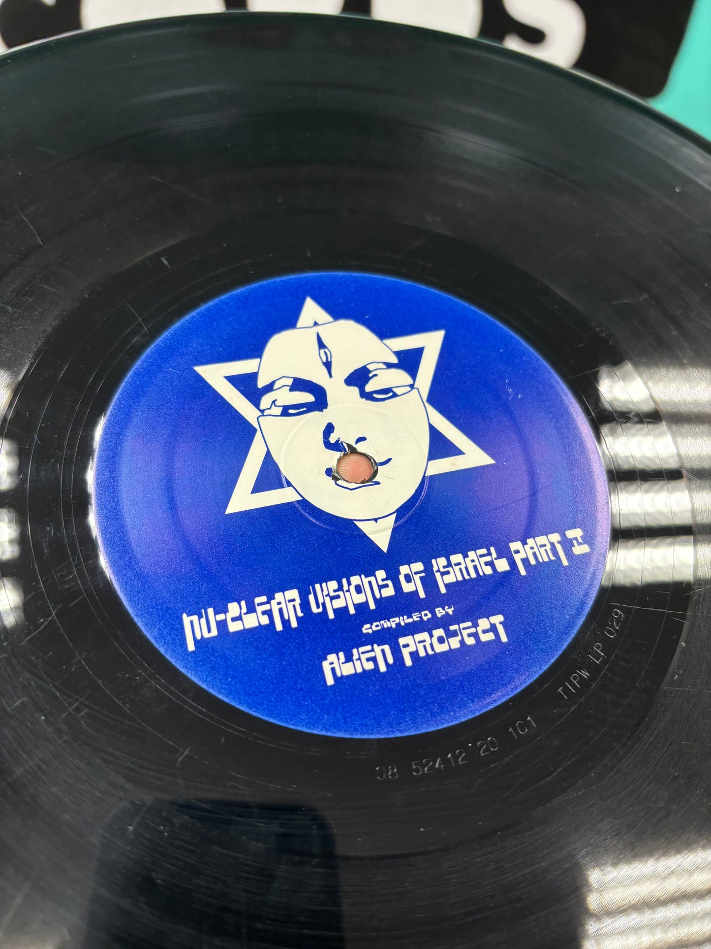 HULLU VARASTOALE -20%‼️‼️‼️Alien Project: Nu-Clear Visions Of Israel Part II, 2LP, Only vinyl pressing, UK 2003