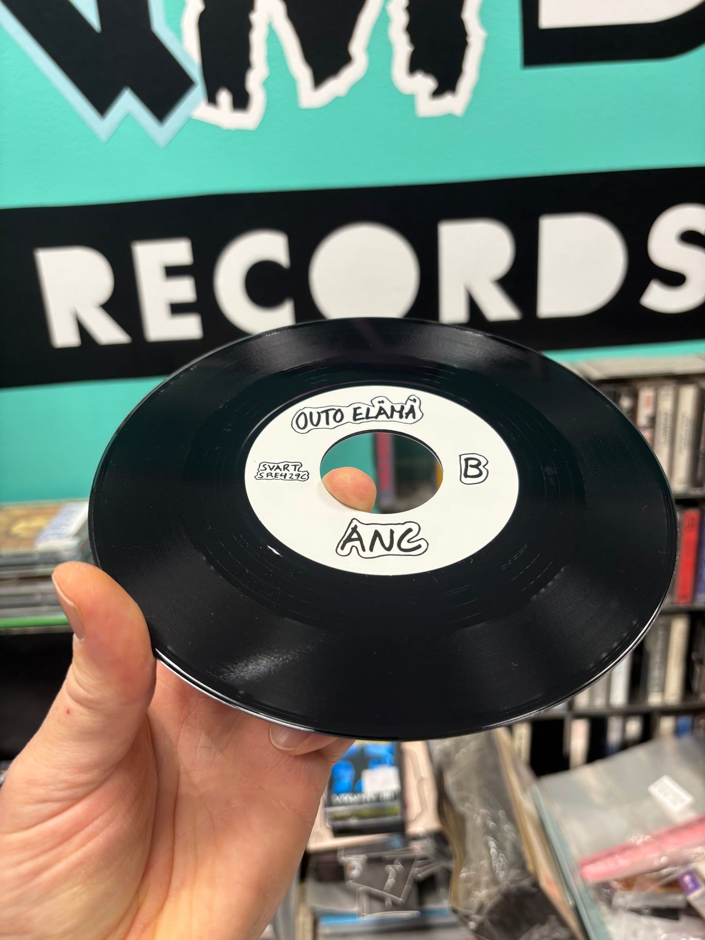 Punk Elää Vol. 3 - Ne Tekee Meistä Tähtiä (Finnish Private Press Punk 1980), 3x7inch, Insert, Box Set, reissue, compilation, Limited Edition, Only Box Set pressing, Svart Records, Finland 2020