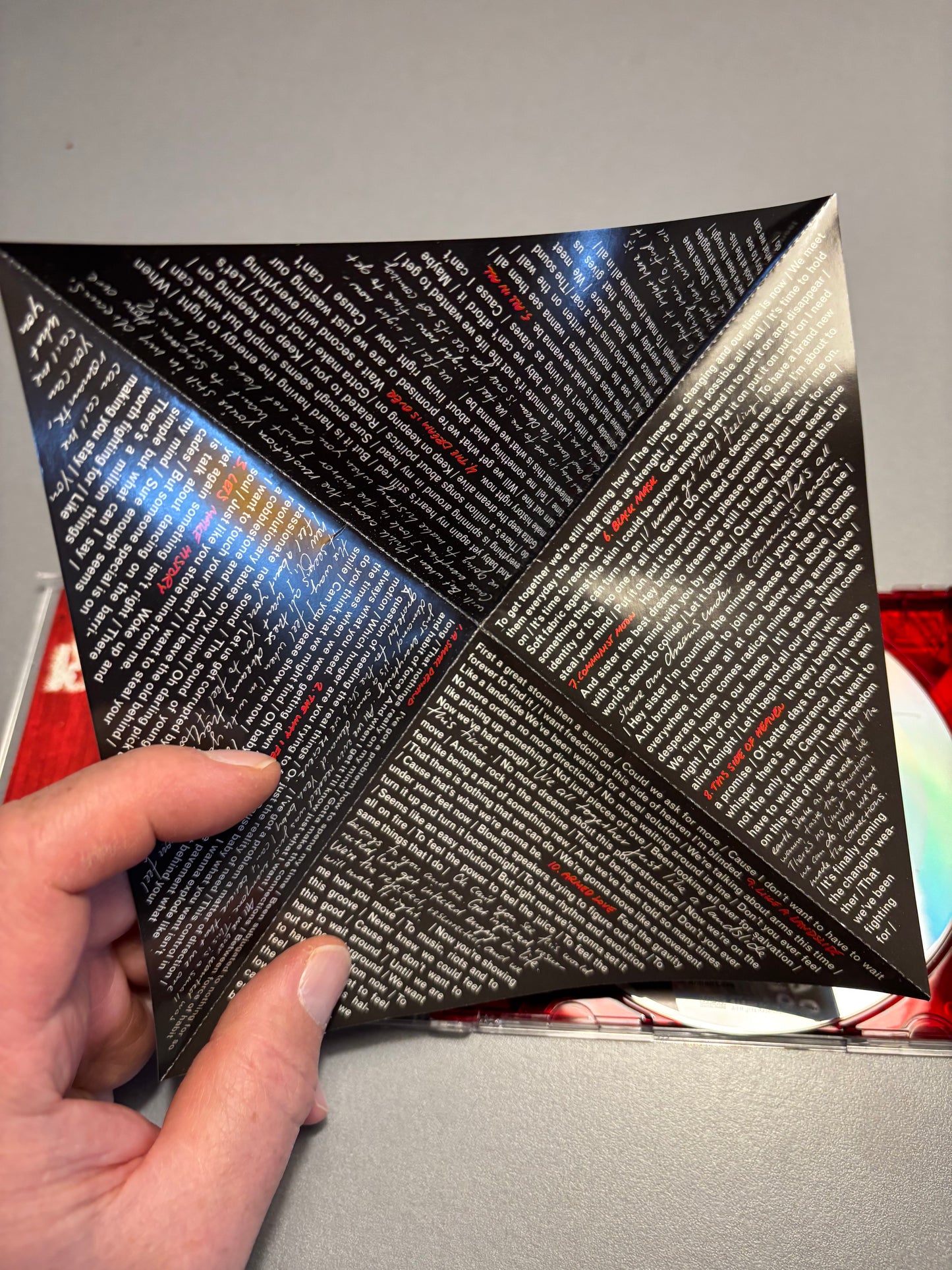 The (International) Noise Conspiracy: Armed Love, CD, Burning Heart Records, Europe 2004