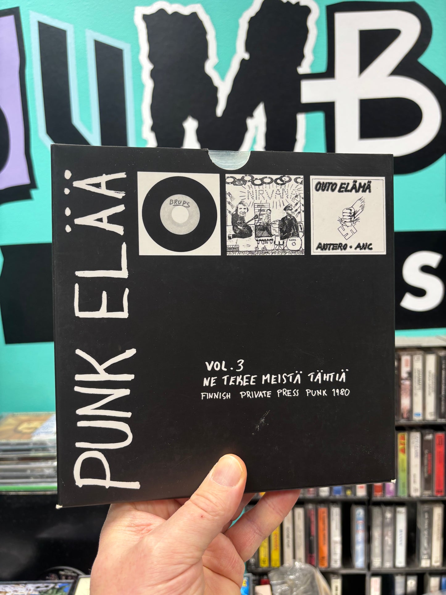 Punk Elää Vol. 3 - Ne Tekee Meistä Tähtiä (Finnish Private Press Punk 1980), 3x7inch, Insert, Box Set, reissue, compilation, Limited Edition, Only Box Set pressing, Svart Records, Finland 2020