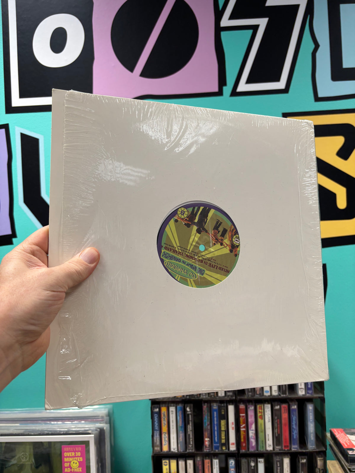 DJ Shadow: One Night In Bangkok, LP, Only vinyl pressing, Mixed, Unofficial Release, No Shoes Music Group, 2005 Country?