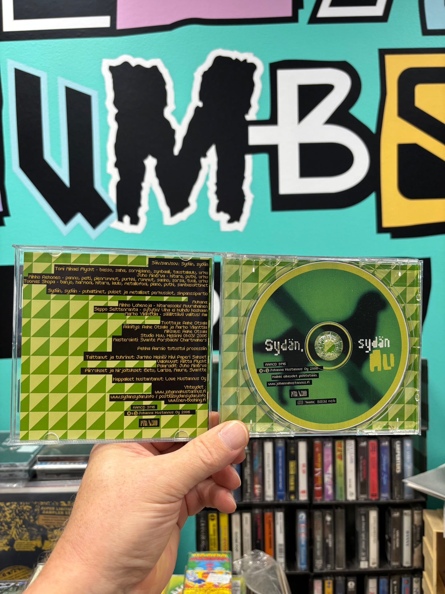 Sydän, Sydän: Au, CD, reissue, Pyramid, Finland year?