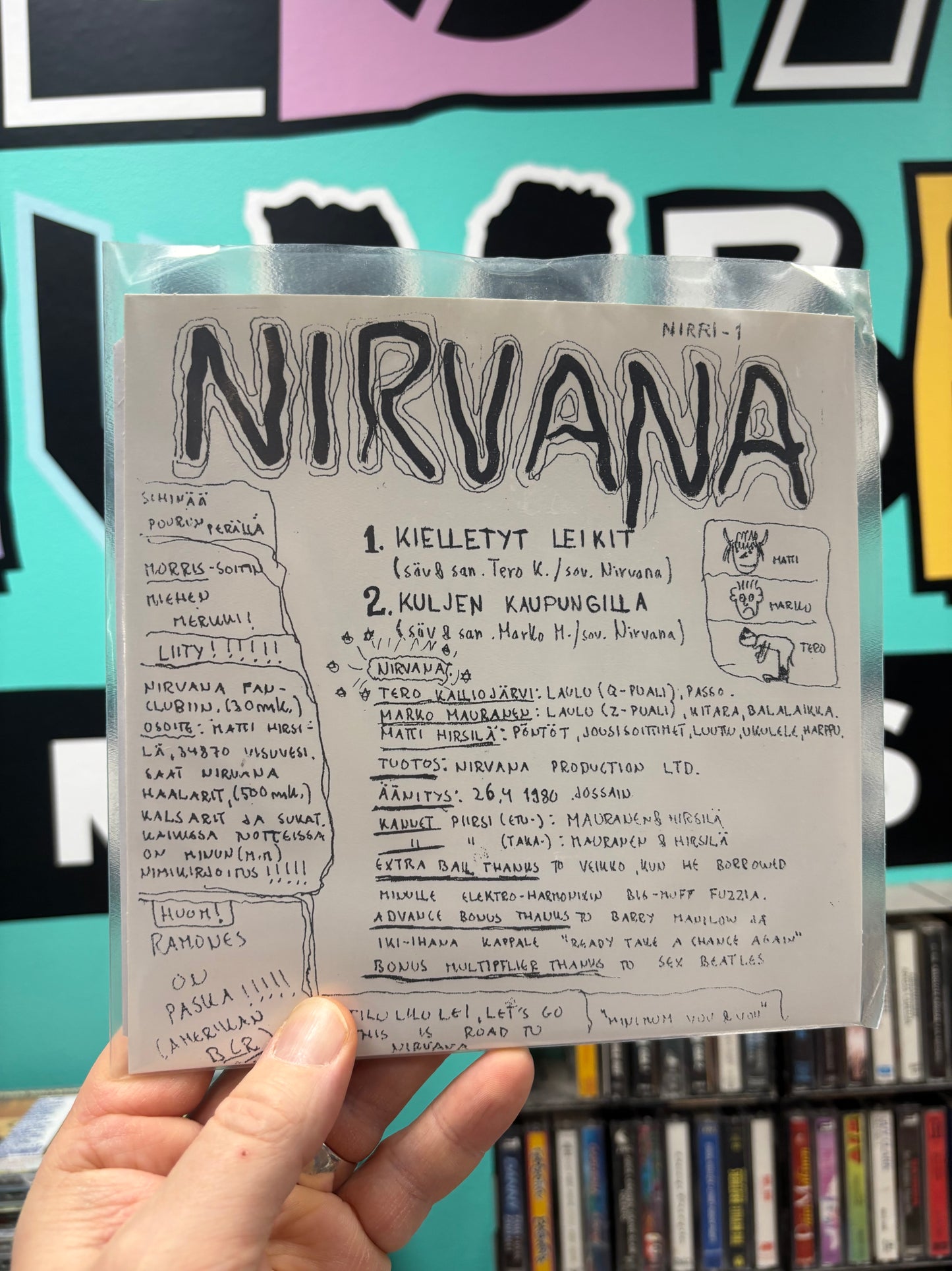 Punk Elää Vol. 3 - Ne Tekee Meistä Tähtiä (Finnish Private Press Punk 1980), 3x7inch, Insert, Box Set, reissue, compilation, Limited Edition, Only Box Set pressing, Svart Records, Finland 2020