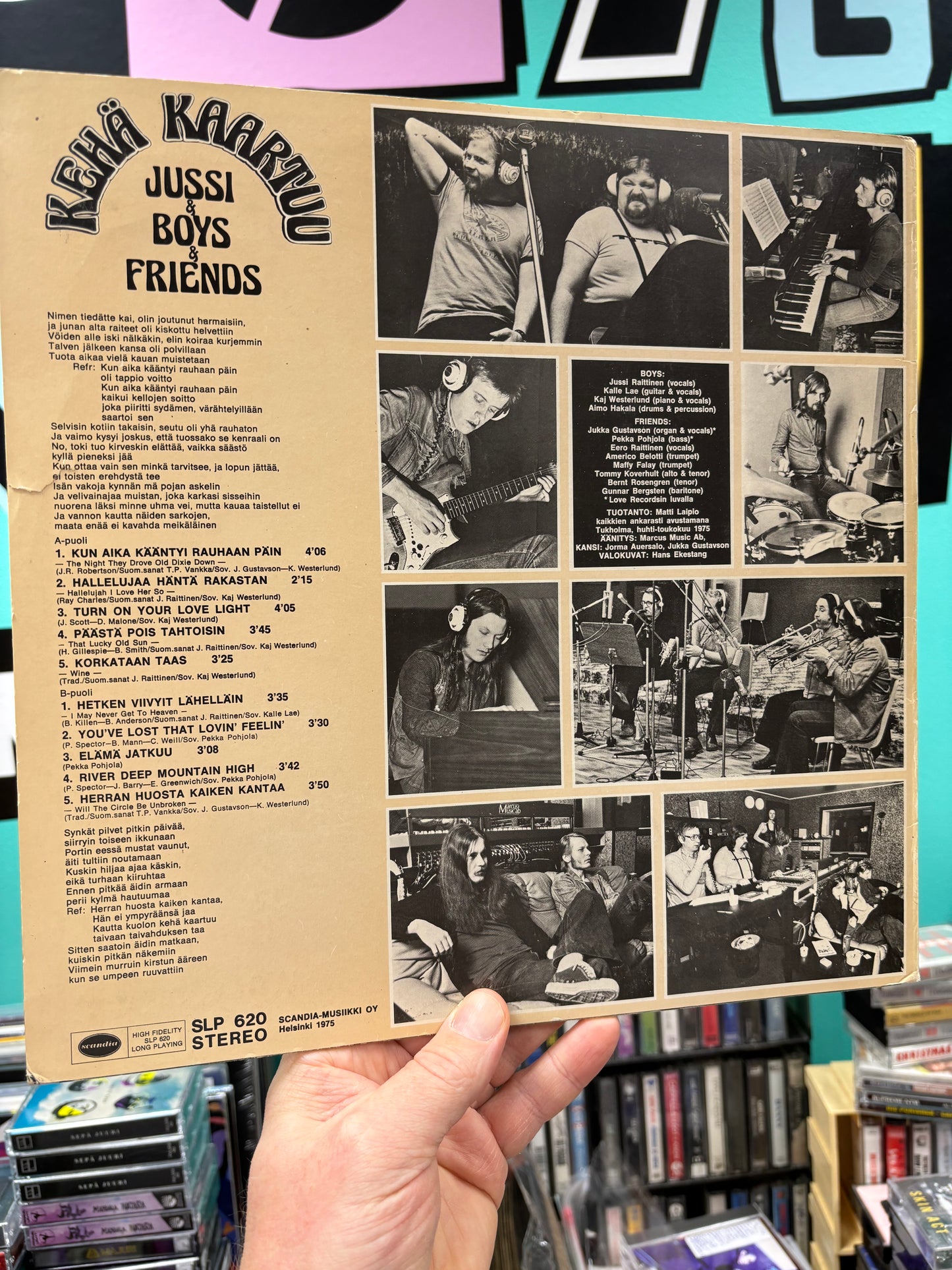 Jussi & Boys & Friends: Kehä Kaartuu, LP, 1st pressing, Finland 1975