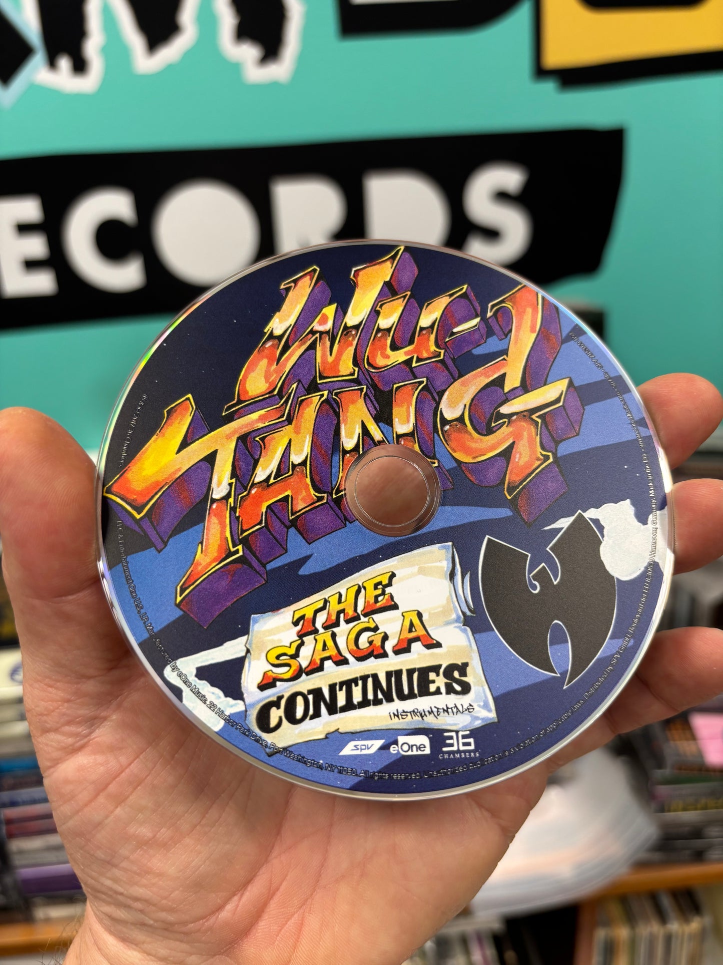 Wu-Tang: The Saga Continues, Box Set, CD, CD instrumentals, 2LP gatefold purple vinyl, cartoon, t-shirt, rolling paper, Limited Edition, 36 Chambers, eOne, SPV, UK & Europe 2017