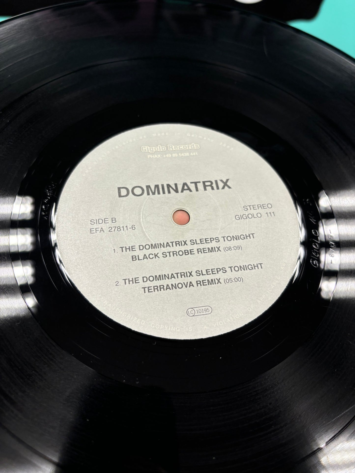 Dominatrix: The Dominatrix Sleeps Tonight, 12inch, reissue, International Deejay Gigolo Records, EFA, Germany 2003