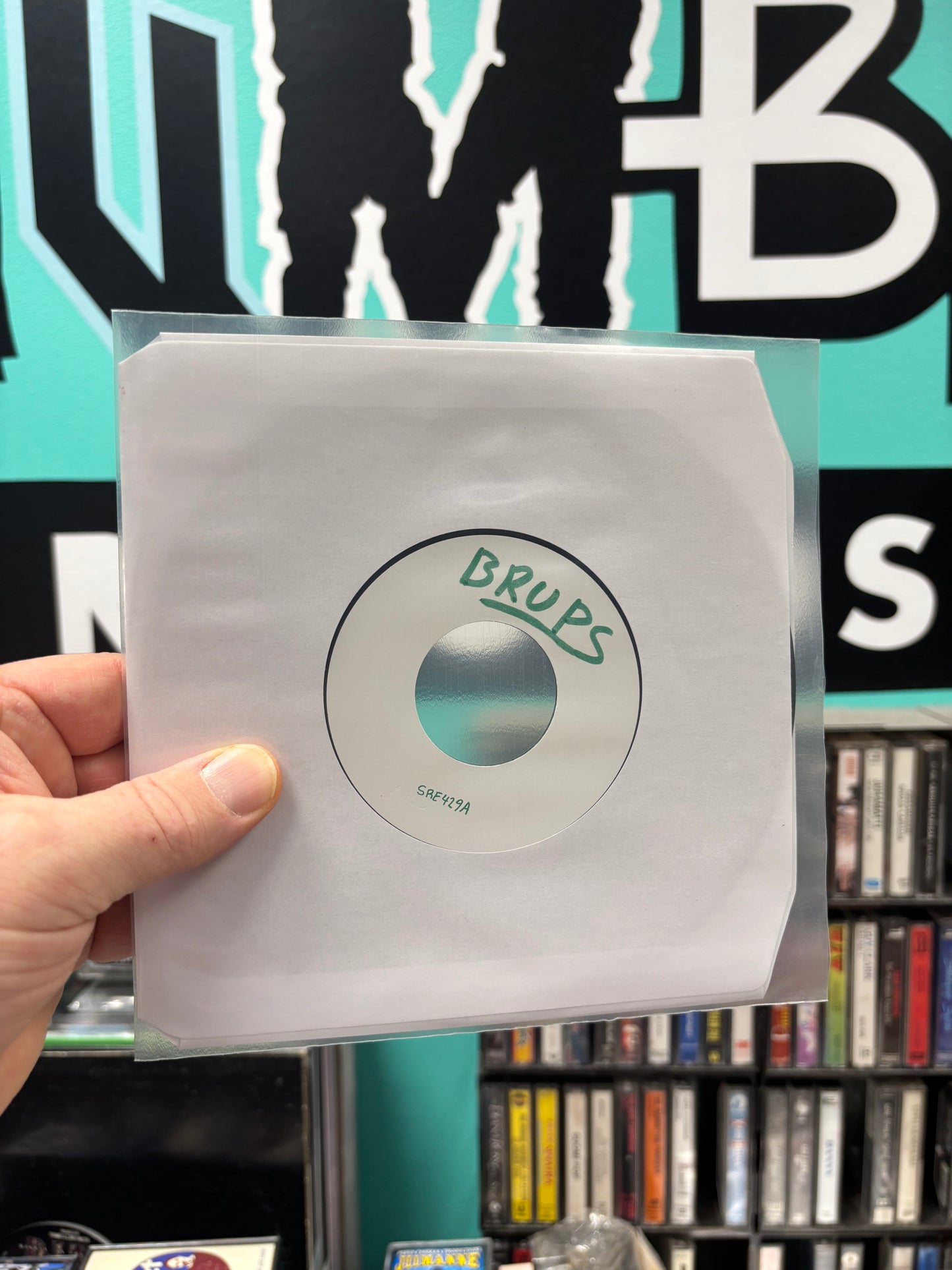 Punk Elää Vol. 3 - Ne Tekee Meistä Tähtiä (Finnish Private Press Punk 1980), 3x7inch, Insert, Box Set, reissue, compilation, Limited Edition, Only Box Set pressing, Svart Records, Finland 2020