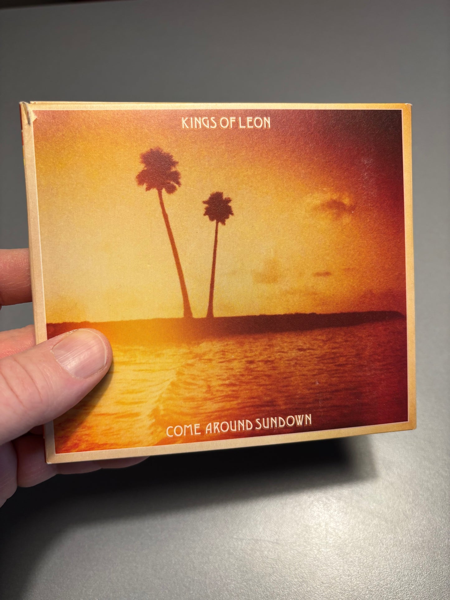 Kings Of Leon: Come Around Sundown, 2CD, Deluxe Edition, RCA, Sony Music, Europe 2010