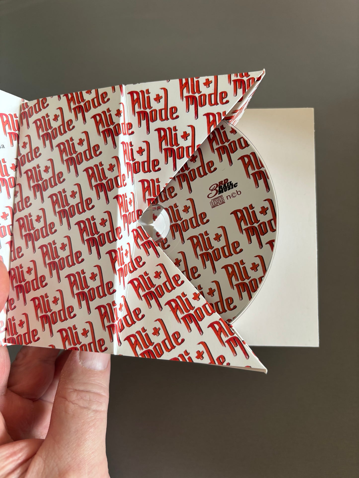 Ali + Mode: Likapyykkiä, CD, Only pressing, 3rd Rail Music, Finland 2014