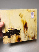 Lataa kuva Galleria-katseluun, Nine Inch Nails: The Downward Spiral, repress, UK 1994
