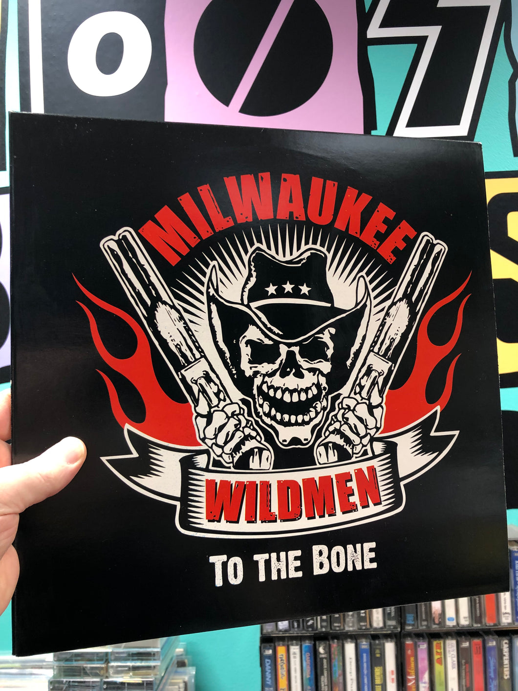Milwaukee Wildmen: To The Bone, Holland 2003, Red